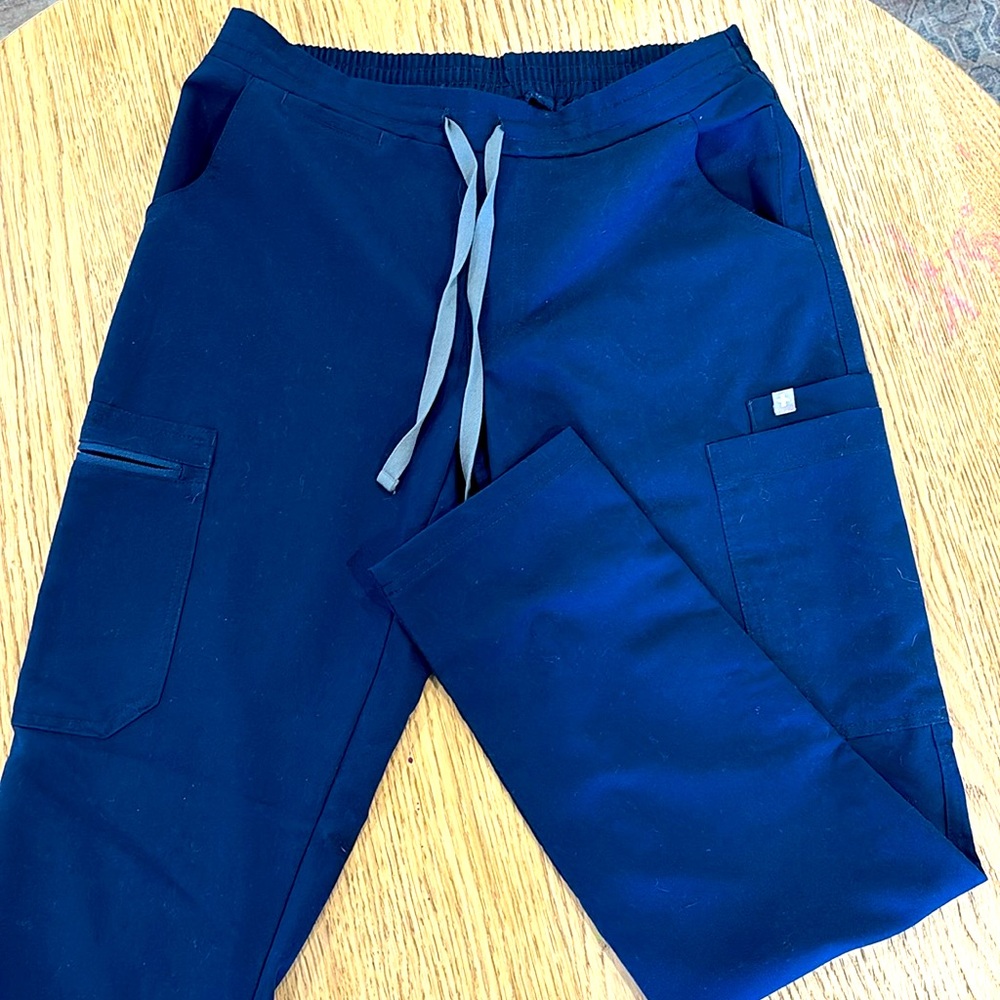 Figs Yola Scrub Pants Navy